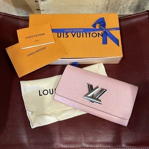Never used, brand new Louis Vuitton Long Twist Epi bifold wallet- rose color
